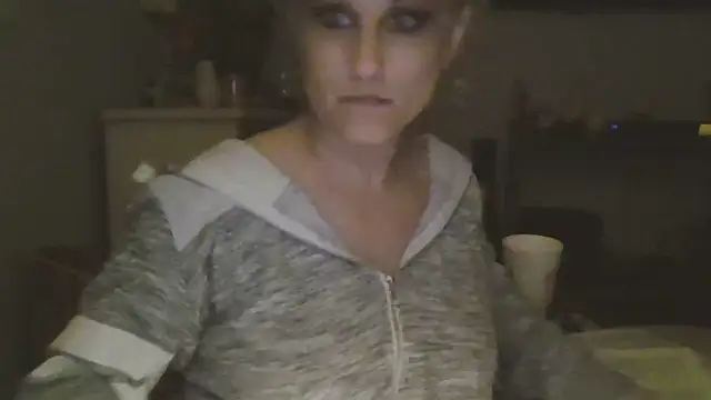 BusyB1983: вебкам-шоу