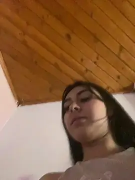 scarlett_pinkk1のウェブ カメラショー