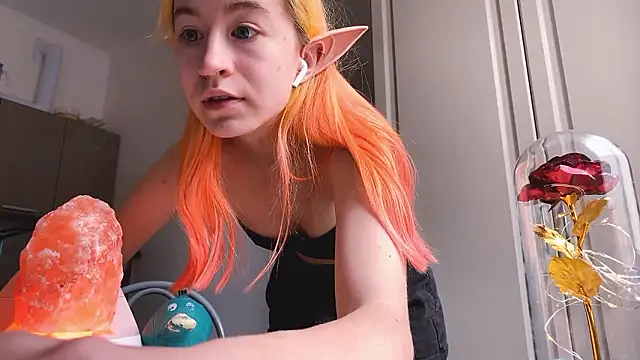 Онлайн чат XXX EmilyHein