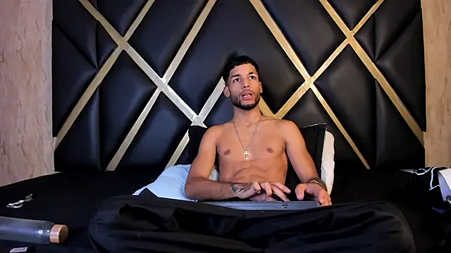 แชท XXX สดของ Thiagoferreti