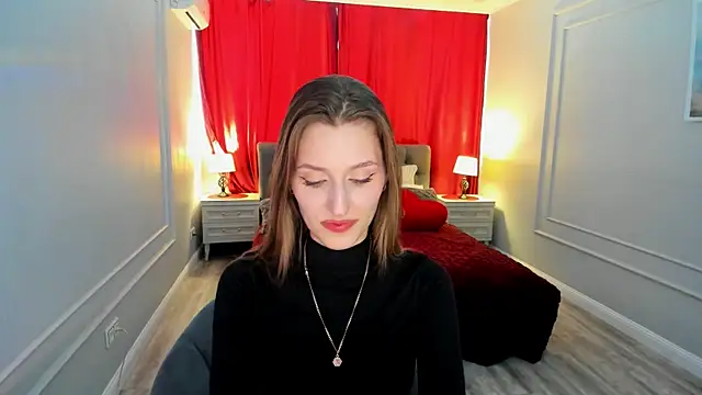 NaturalBeaty's Live XXX Chat