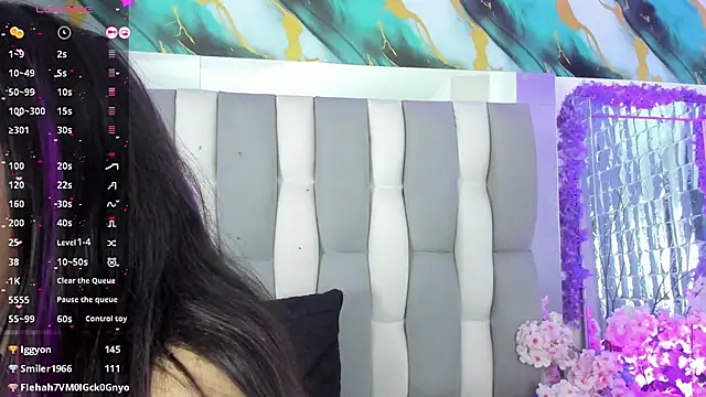 XXX chat uživo modela IsaDiiaz