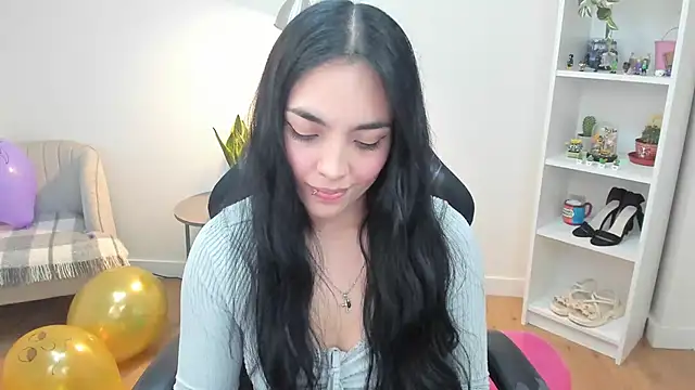 _BellaEvans_: απευθείας συνομιλία ΧΧΧ