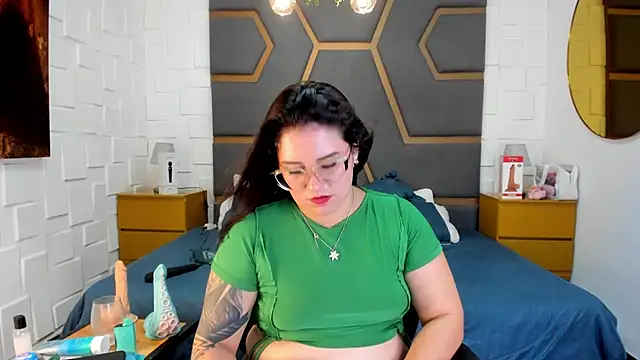 juana_valkiria 即時 XXX 聊天