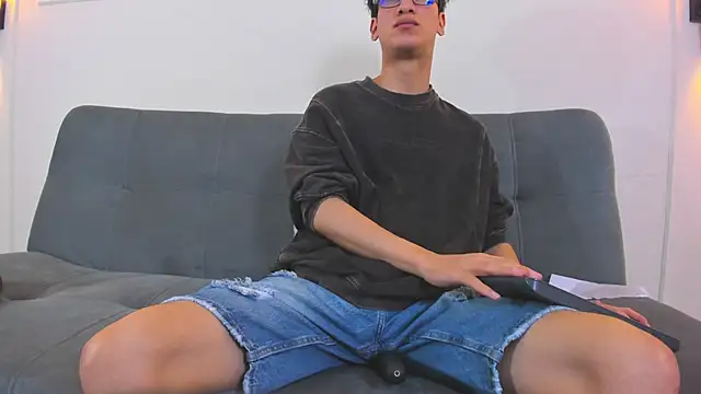 عرض كام Cum_hunters