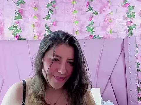 EmberCooper_ live XXX chat