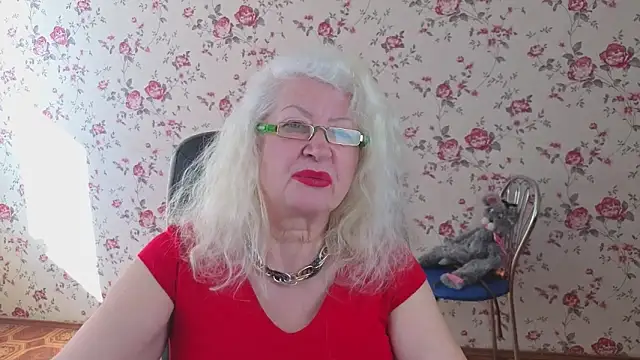 Онлайн чат XXX Maya_Mayflower