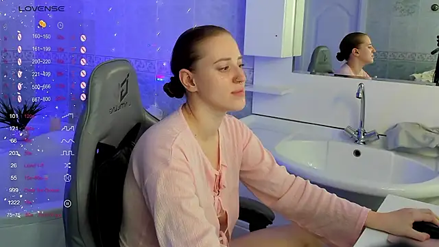 دردشة AnnaGrees الجنسية المباشرة