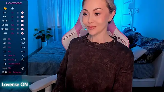 AdeleRoberts Live XXX Chat