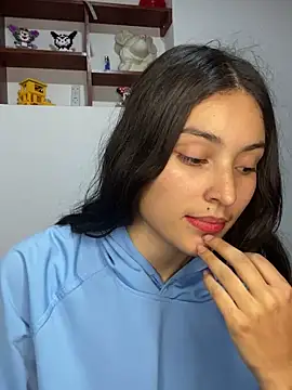 XXX chat uživo modela hotwife26