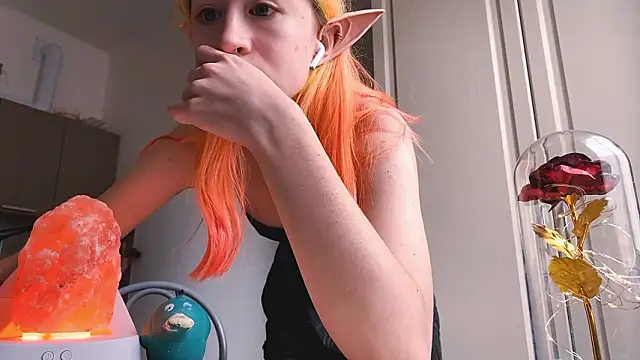 EmilyHein's Live XXX Chat