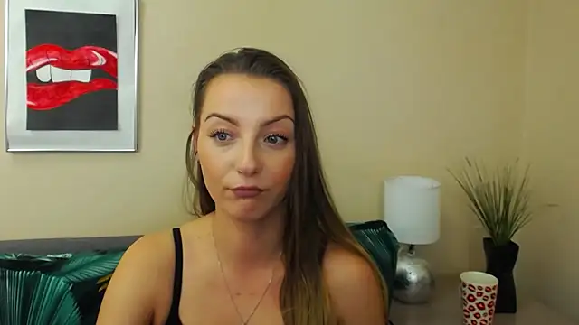 NatalieSexy: απευθείας συνομιλία ΧΧΧ