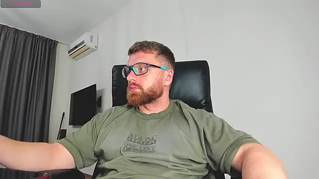 Findom_guy Pertunjukan Webcam