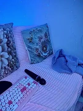 دردشة NayeCloud الجنسية المباشرة