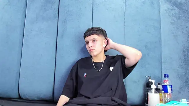 Chat +18 de Megan_Thompson_ ao vivo