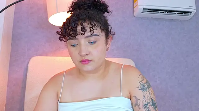 Tracielowe_w Chat XXX live