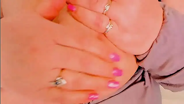 Онлайн чат XXX BIGTITSBBW