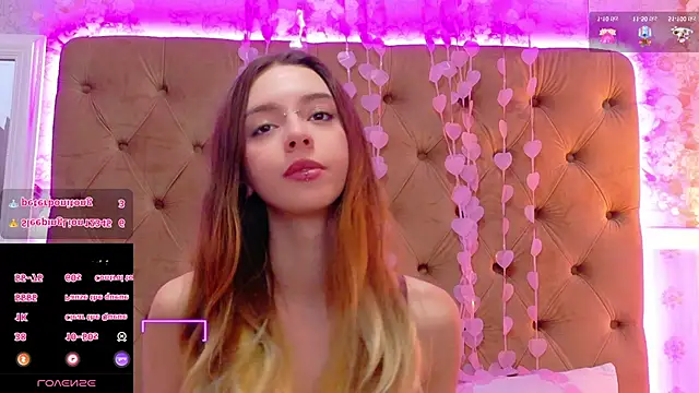 CoraVex 在線直播表演