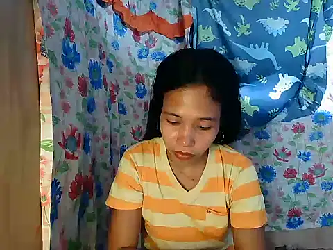 Chatroom XXX en direct de PinaySkinnyGirl