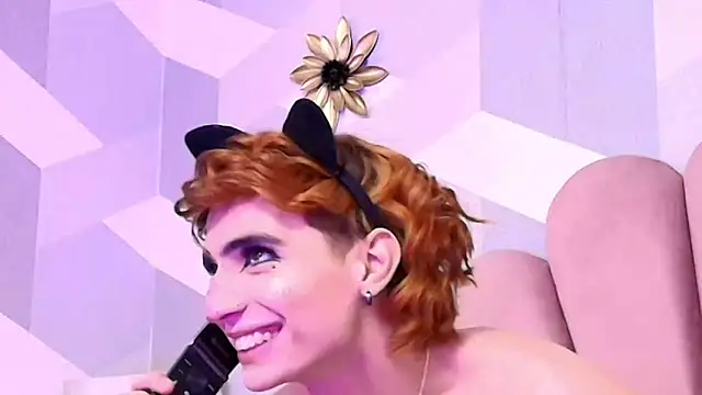 KylieMonnett Chat XXX in diretta