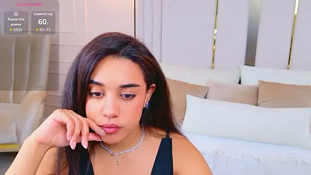 Luna_Cortier's Live XXX Chat