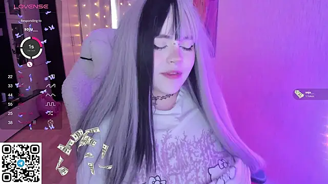 دردشة SelenaCute الجنسية المباشرة