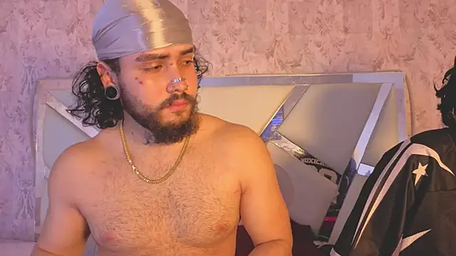 دردشة Benny_and_Mark الجنسية المباشرة