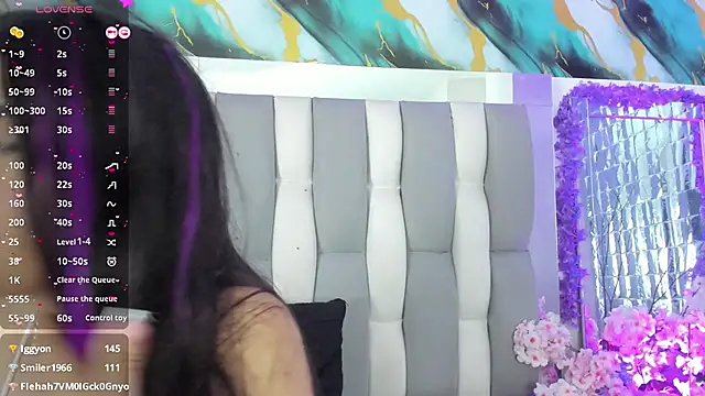 IsaDiiaz 即時 XXX 聊天