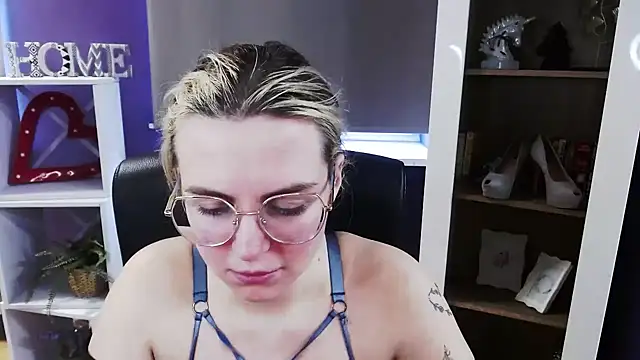 Zoey_Erotic's Live XXX Chat