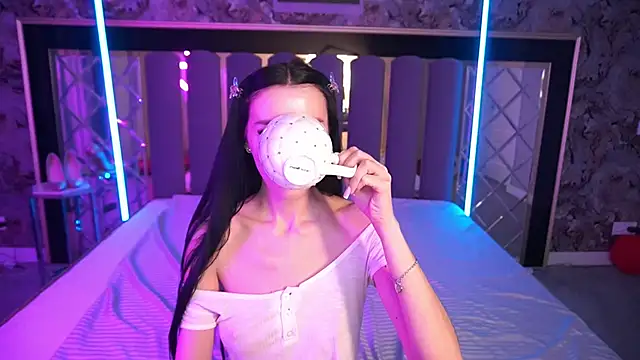 Snow_WhiteeeX's Live XXX Chat