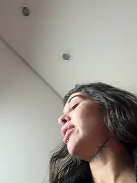 Nikatsu লাইভ XXX চ্যাট