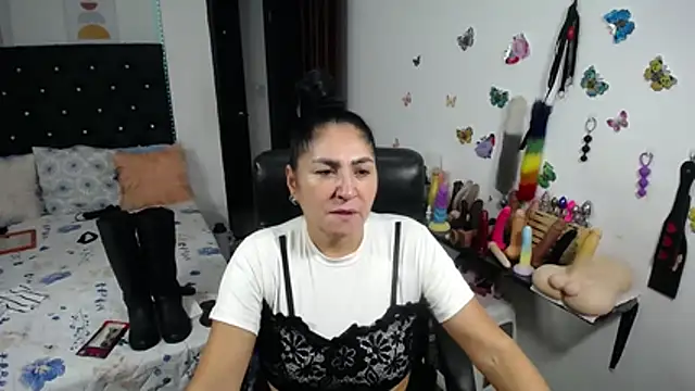 mature_bigboobs10のライブXXXチャット