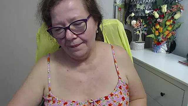 Webkamerová show Adelewildx