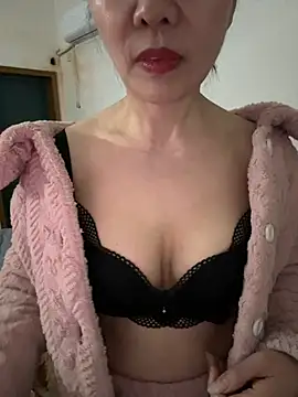 xiiuuff18's Live XXX Chat
