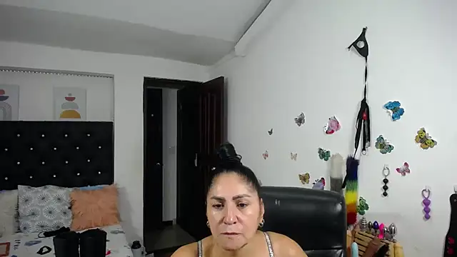 Онлайн чат XXX mature_bigboobs10