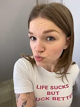 StreetSquirt Live XXX-Chat