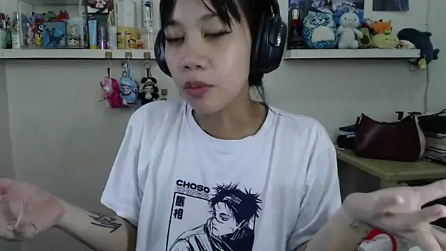 GloryKulikowskiのライブXXXチャット