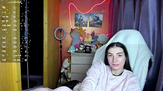 Fiery_Brunette_: απευθείας συνομιλία ΧΧΧ