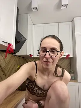 MartiniiSelenna élő XXX-chatje