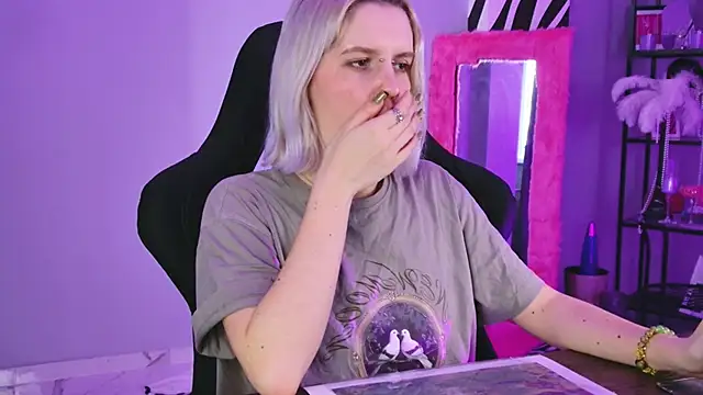 BethanyCloud élő XXX-chatje