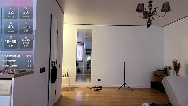 DeltaNorwoode webcam show