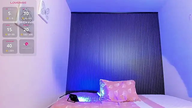 karola_cute_: вебкам-шоу