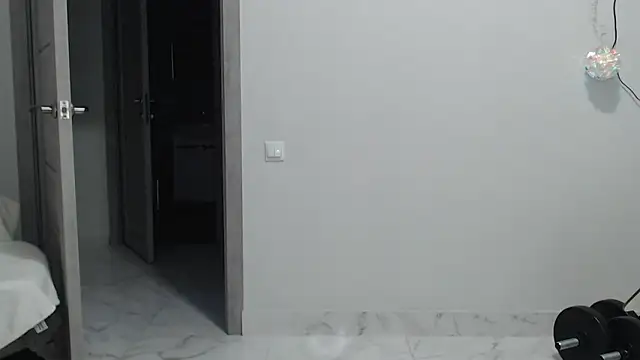 maxi_foxxx's Live XXX Chat