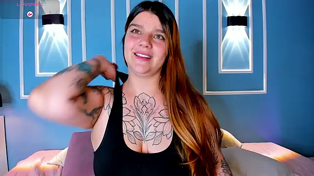 julieta_zc élő XXX-chatje