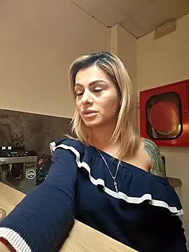 TiffanyMaze Live XXX-Chat