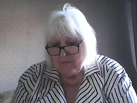 Alexia64231 Adlı Modelin Web Kamerası Şovu