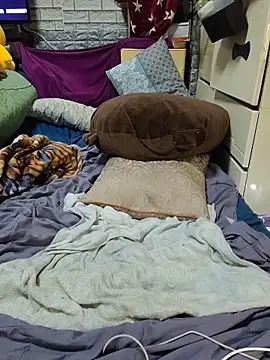 Christopher1024 在線直播表演