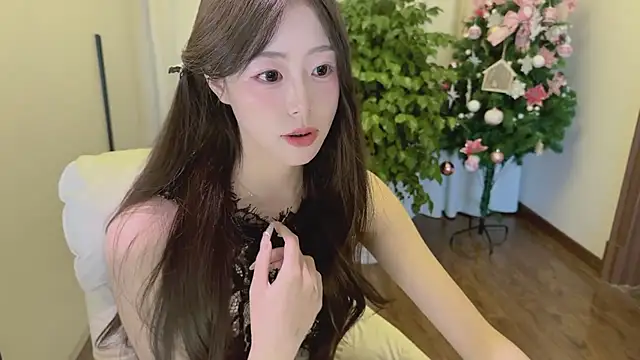 Onecutelittle Show Webcam