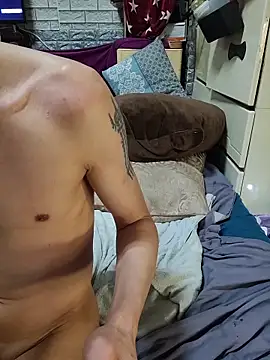 Christopher1024 在線直播表演