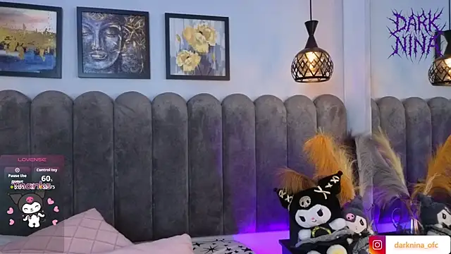 Dark_nina_ 在線直播表演